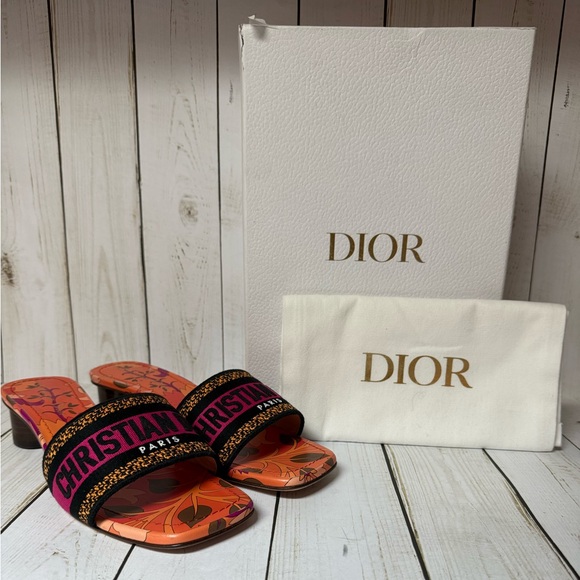 Christian Dior Canvas Toile de Jouy Pop Embroidered Dway Sandals Sz 38.5 / 8.5 - Picture 1 of 15